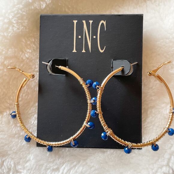 INC Beaded Hoop Earrings Gold Tone Bright Blue Beads New - Picture 6 of 6